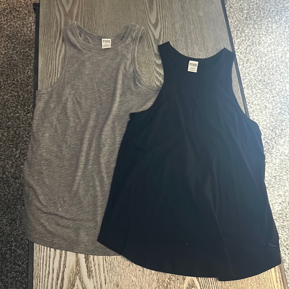 Victoria’s Secret Pink S tanks